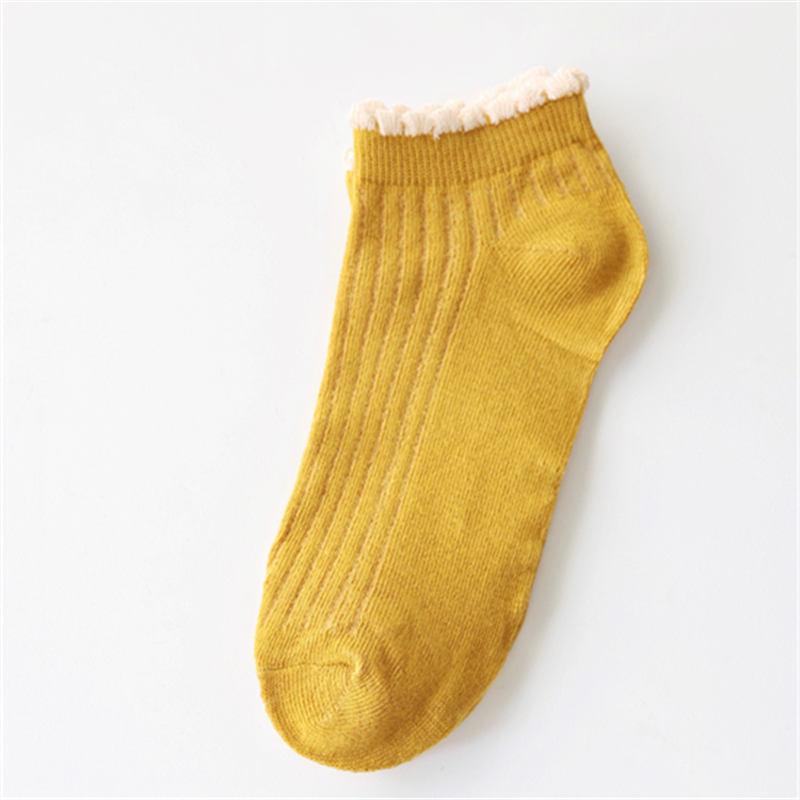 Short Lace Socks