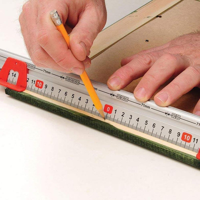 Multi-functional Ruler of Horizontal Calibration