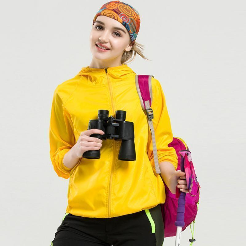 Lightweight waterproof windbreaker