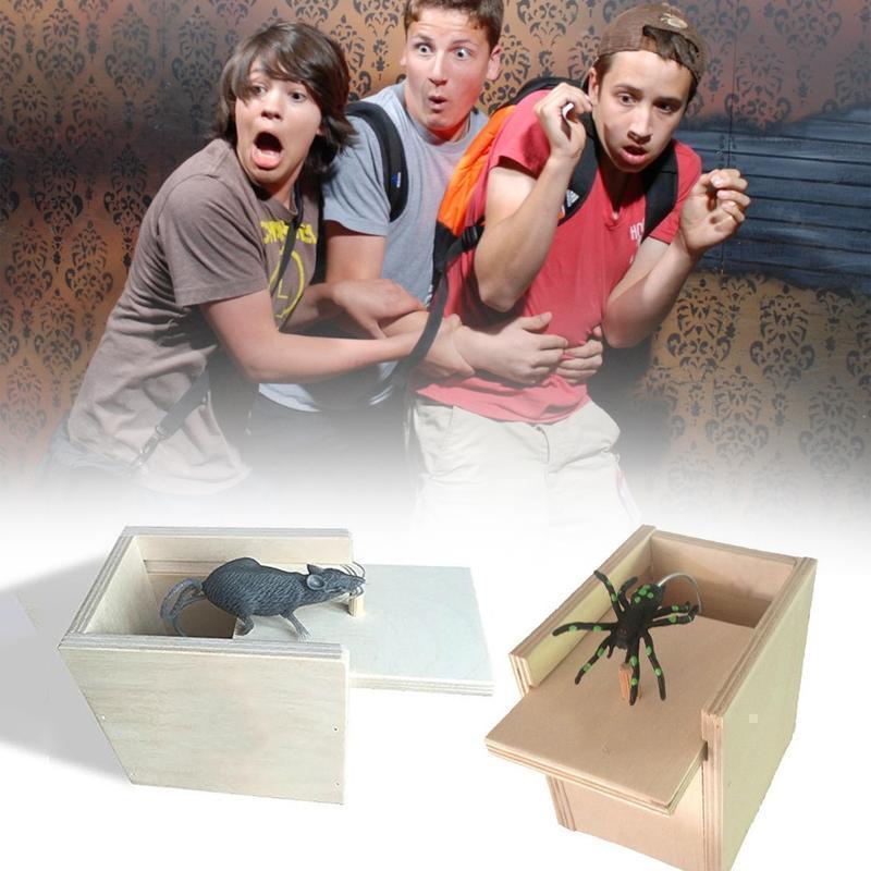 Awesome Scare Box - Hilarious Gag Gift