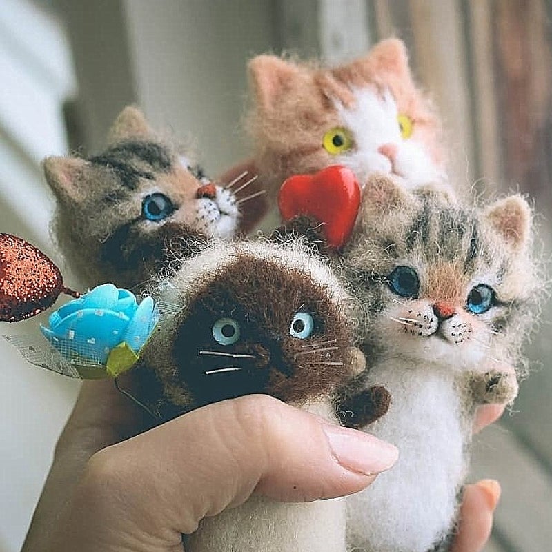Creative DIY handmade kitten doll made of wool felt