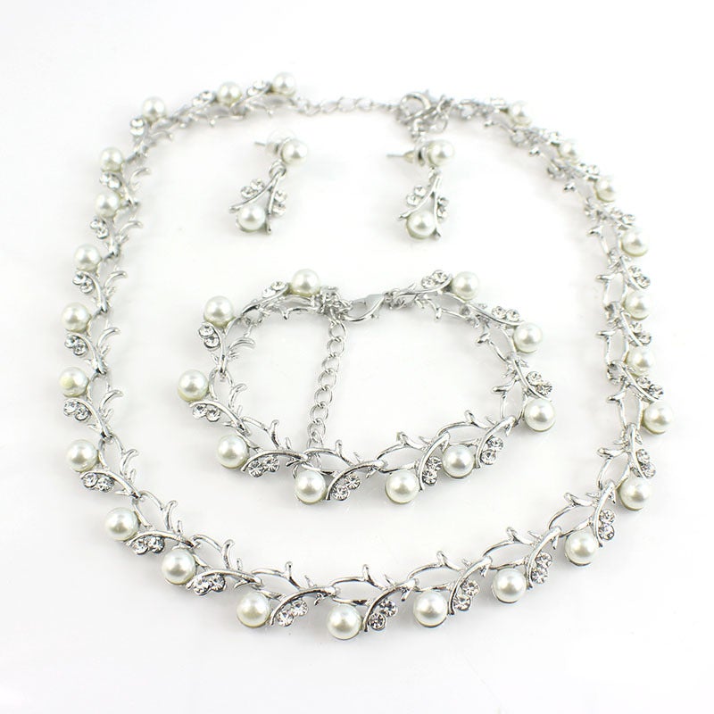 Three-Piece Pearl Earring Necklace Bracelet